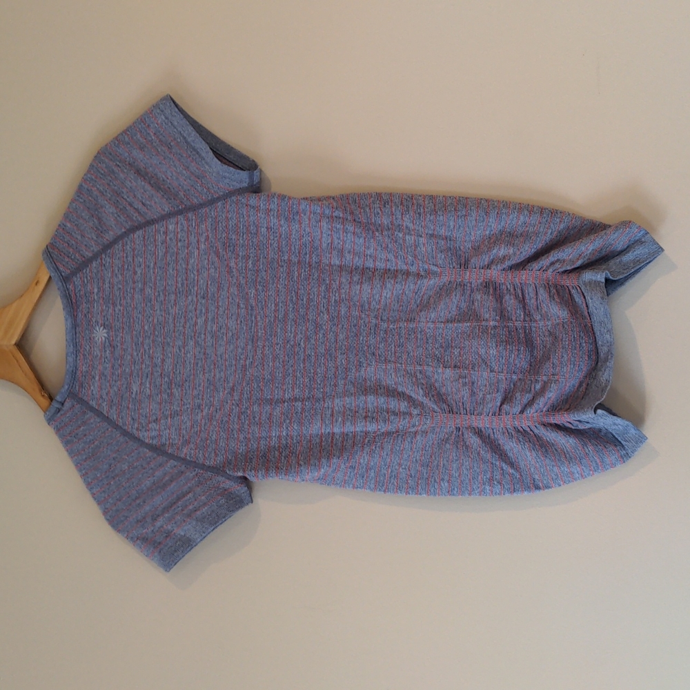 Athleta Fast Tee Top S#983015 Size XS - Picture 2 of 3